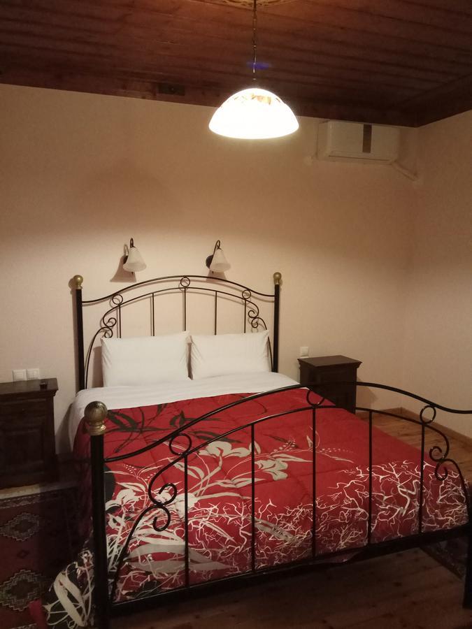 Guesthouse Kolenti Портарія Екстер'єр фото